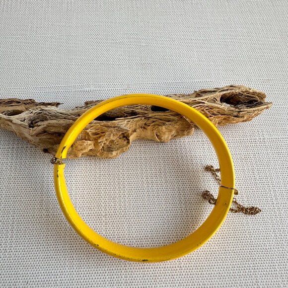 Yellow Enamel Folk Art Bangle with Flowers - Picture 4 of 10